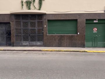 Alquiler Local o Deposito con cochera San Telmo