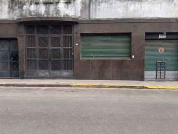 Alquiler Local o Deposito con cochera San Telmo