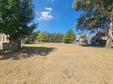 Venta Lote 913 m² Terralagos House