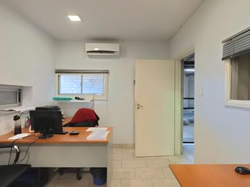 VENTA GALPON/DEPOSITO SOBRE RUTA 28 OPORTUNIDAD