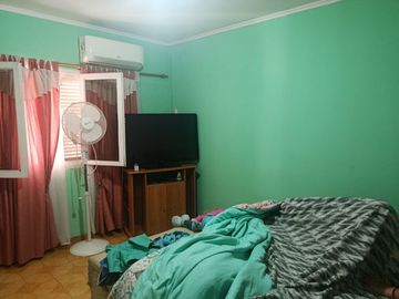 CASA 5 AMBIENTES EN VENTA EL JAGUEL MONTE GRANDE
