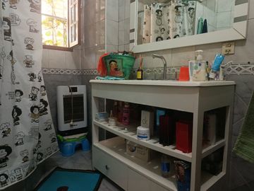 CASA 5 AMBIENTES EN VENTA EL JAGUEL MONTE GRANDE