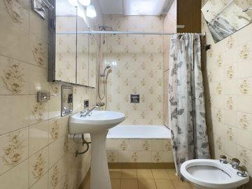 VILLA SARMIENTO VENTA CHALET 3-4 AMB A MTS GAONA