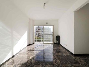 Venta dep. 3 amb Almagro, c/balc y coch. c/renta