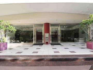Venta dep. 3 amb Almagro, c/balc y coch. c/renta