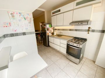 VENTA 3 AMBIENTES EN COLEGIALES/APTO CREDITO