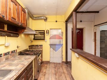 PH EN VENTA LANUS 3 HABITACIONES - OPORTUNIDAD