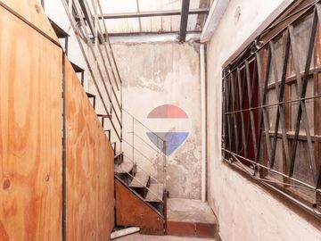 PH EN VENTA LANUS 3 HABITACIONES - OPORTUNIDAD