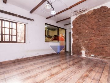 PH EN VENTA LANUS 3 HABITACIONES - OPORTUNIDAD