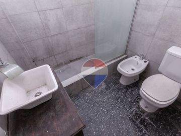 PH EN VENTA LANUS 3 HABITACIONES - OPORTUNIDAD