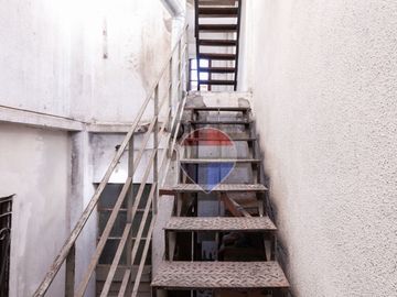 PH EN VENTA LANUS 3 HABITACIONES - OPORTUNIDAD