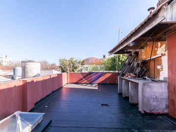 PH EN VENTA LANUS 3 HABITACIONES - OPORTUNIDAD