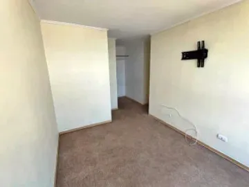Arriendo Depto. 2D/2B + Est - Santiago