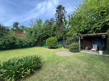 VENTA CASA 4 AMBIENTES PARQUE BELLA VISTA