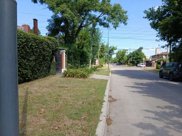 VENTA CASA 4 AMBIENTES PARQUE BELLA VISTA