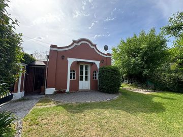 VENTA CASA 4 AMBIENTES PARQUE BELLA VISTA
