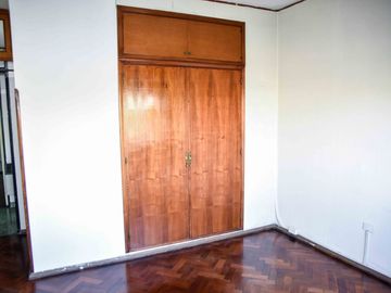 DEPARTAMENTO 3 AMB 2 DORMITORIO Y HAB SERVICIO