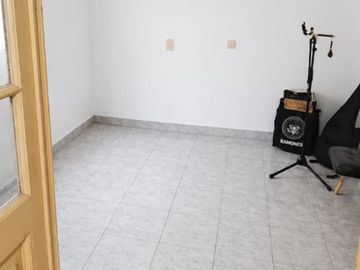VENTA PH 3 AMBIENTES / PATIO MATADEROS CABA