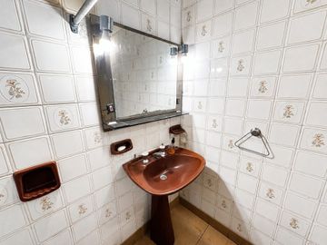 VENTA PH 3 AMBIENTES / PATIO MATADEROS CABA