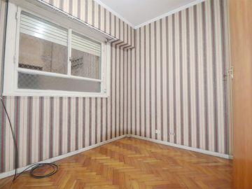 VENTA DEPARTAMENTO 4 amb. balcón Parque Chacabuco