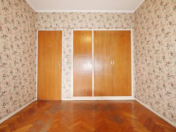 VENTA DEPARTAMENTO 4 amb. balcón Parque Chacabuco