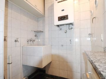 VENTA DEPARTAMENTO 4 amb. balcón Parque Chacabuco