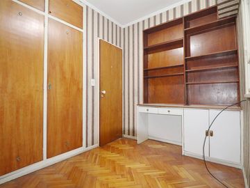 VENTA DEPARTAMENTO 4 amb. balcón Parque Chacabuco