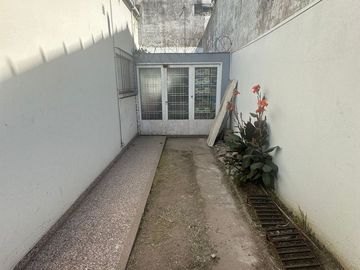 Venta Casa lote 10x15 - Zona Residencial/comercial