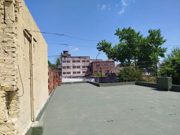 VENTA CASA 3 AMB. COCHERA GALPON APTO CREDITO
