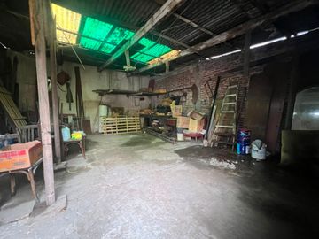 VENTA CASA 3 AMB. COCHERA GALPON APTO CREDITO
