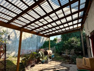 VENTA CASA 4 AMB + LOCAL SAN JOSÉ A REFACCIONAR