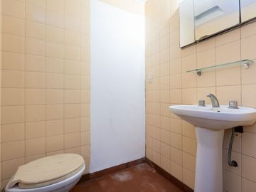 Venta de Casa 3 amb en HURLINGHAM con Cochera