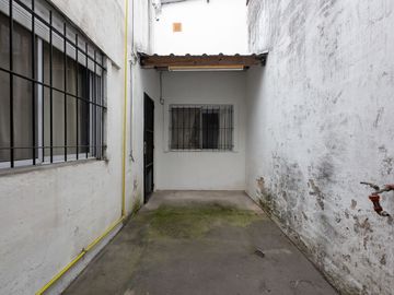 Venta de Casa 3 amb en HURLINGHAM con Cochera
