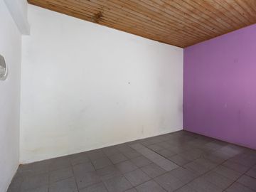 Venta de Casa 3 amb en HURLINGHAM con Cochera