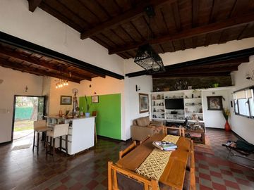 Casa Quinta Doering 1215