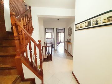 Tríplex 4 Amb. Venta Beccar Jardín-Pileta-Parrilla