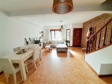 Tríplex 4 Amb. Venta Beccar Jardín-Pileta-Parrilla