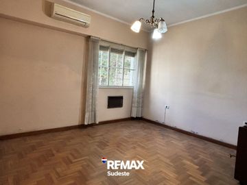 Venta Importante Casa Macro Centro