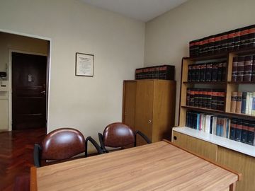 VENTA OFICINA LUMINOSA 25 M2 LAVALLE 1400