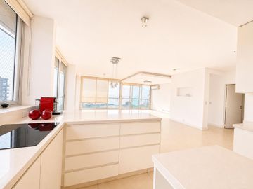 Venta 3 amb y dep Torre Awwa Olivos