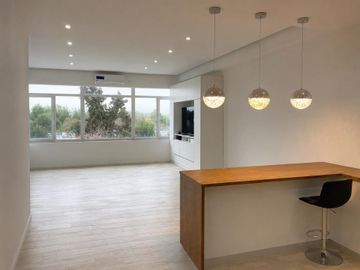VENTA MONOAMBIENTE 63M2 APTO PROF. ACEPTA PERMUTA