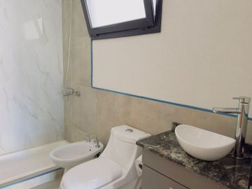VENTA 2 AMB DUPLEX NUEVO JARDIN COCHERA  PILAR