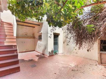 VENTA FLORES CASA LOTE PROPIO 4 AMB PATIO TERRAZA