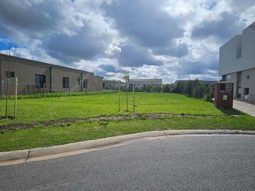 LOTE EN BARRIO PRIVADO SANTO TOMAS