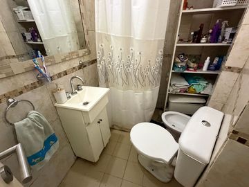 VENTA PH 2 AMB EN ZONA RESIDENCIAL FLORESTA