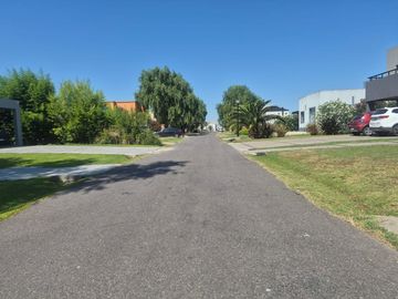VENTA LOTE PRADOS DEL OESTE MORENO