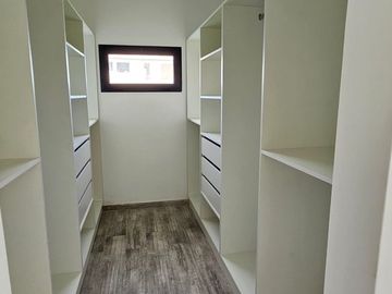 VENTA CASA 4 AMBIENTES BARRIO MONET LOS CARDALES