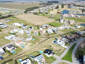 VENTA LOTE LA PROVIDENCIA D0BLE FONDO A LA LAGUNA
