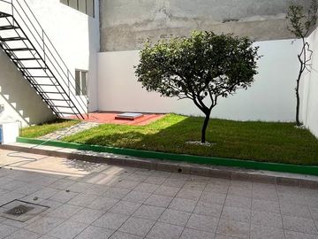 ¡Casa Remodelada con Gran Jardín! en Renta || Guadalupe Insurgentes, GAM
