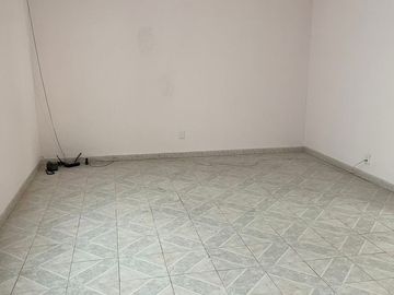 ¡Casa Remodelada con Gran Jardín! en Renta || Guadalupe Insurgentes, GAM